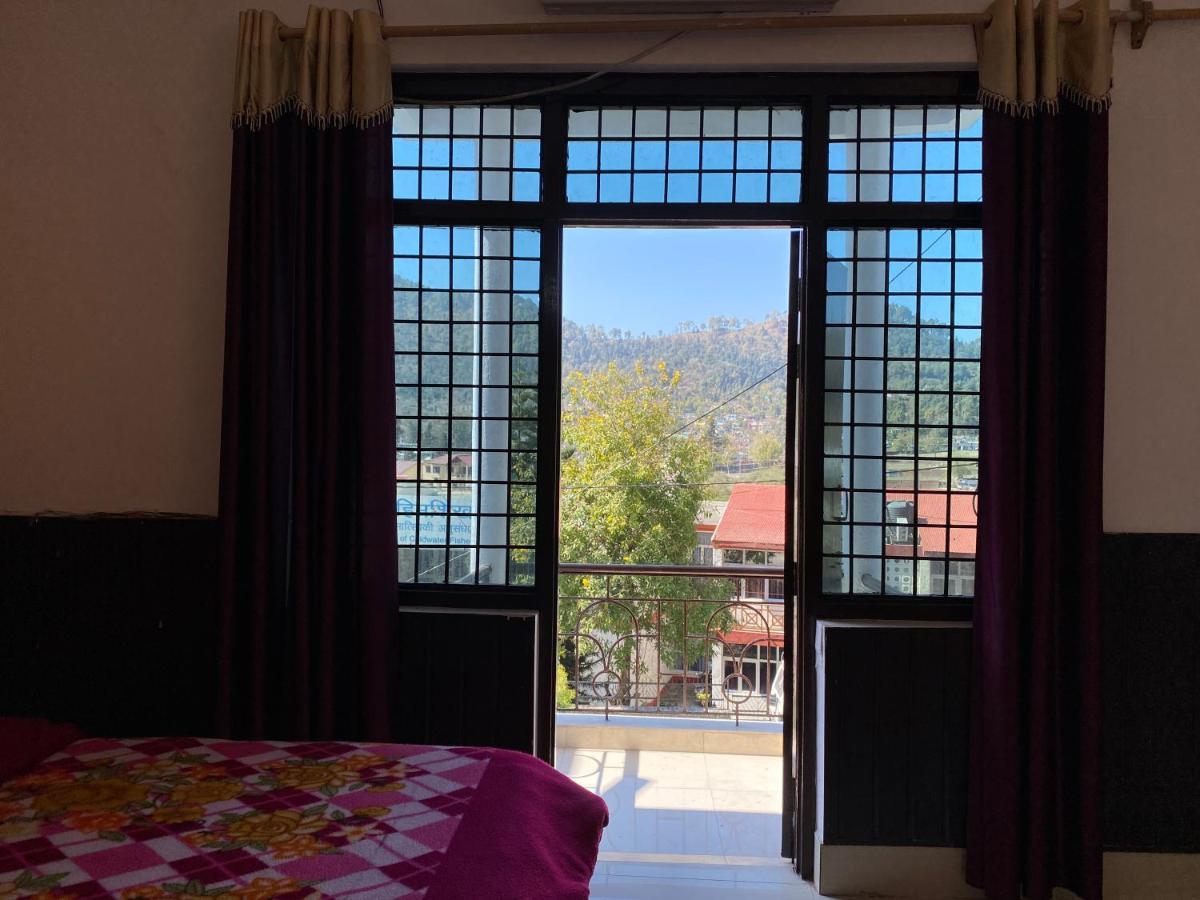 Kanara Hotel Bhīm Tāl Екстериор снимка