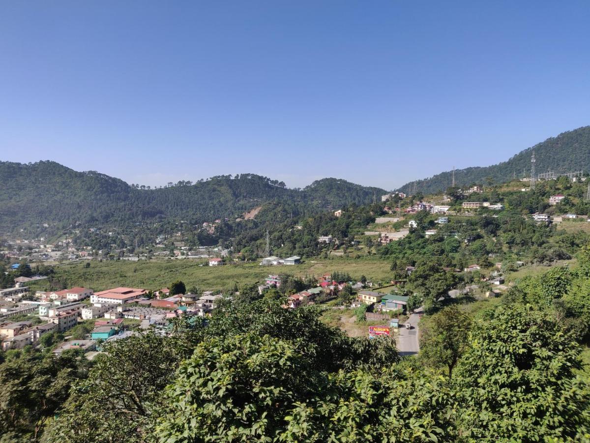 Kanara Hotel Bhīm Tāl Екстериор снимка